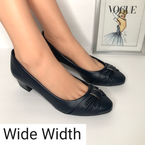 11W WIDE Width Navy Blue Silver Almond Toe & Bow Chunky Heel Slip On Pumps Shoes - Picture 1 of 12